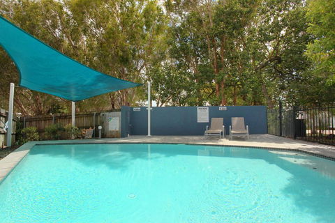 Unit 1 On The Park, Frank Street Coolum Beach: WIFI, 400 Bond, LINEN INCLUDED - Renee 2
