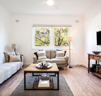 Unit 1/52 Mount St - Aquarium- Ground Floor Home 5 mins walk to Beach - Renee