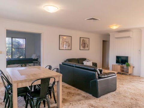 Unit 1@Tee Jays - Renee 1