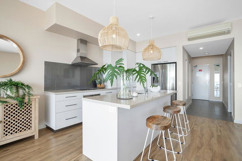 UNIT 35 Whitsundays - Internet Find 2