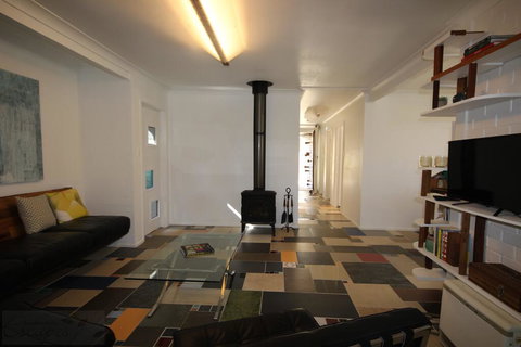 Up-cycle House Blackheath - Internet Find 1