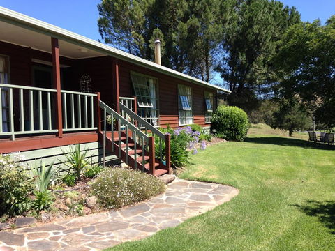 Upper Murray Cottages - Qld Realsetate 1
