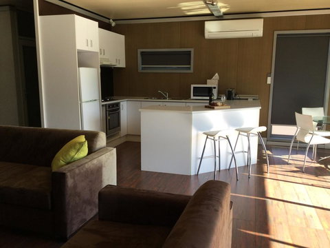 Urban Edge Apartments Bendigo - Renee 2