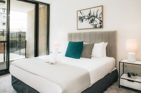 Urban Rest - Kerridge St - Renee 3