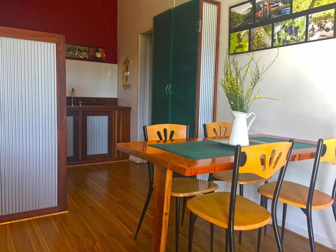 Valley Farm Vineyard Villas - Qld Realsetate 1