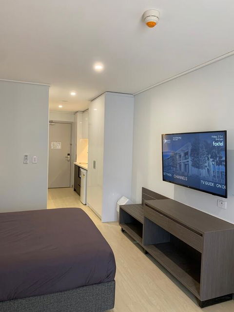 Velocity Motel & Bistro-TWA - Renee 3