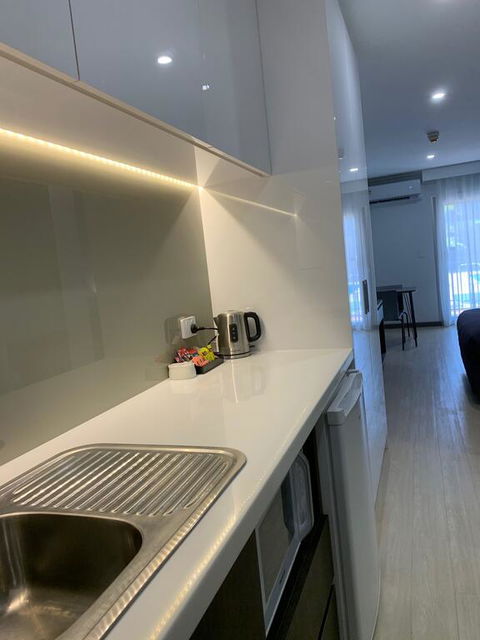 Velocity Motel & Bistro-TWA - Renee 2