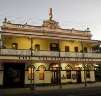 Victoria Hotel Rutherglen - Renee