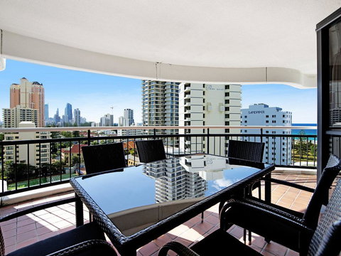 Victoria Square 2 Bed Ocean View Broadbeach - Swimm 1