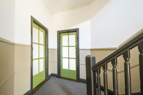 Victoria Street Apartments - Renee 3