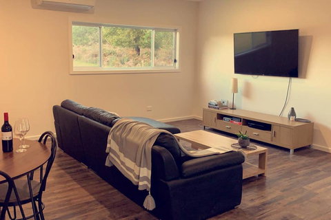 Victoria Valley With A View - Renee 0