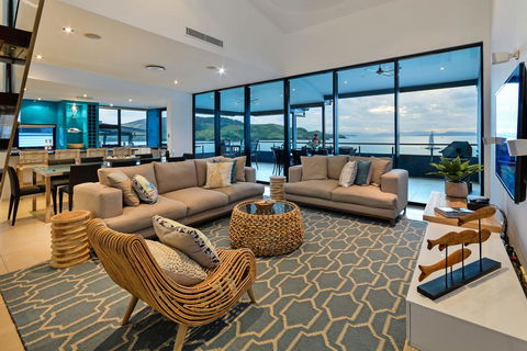Villa 12 The Edge On Hamilton Island - Internet Find 1