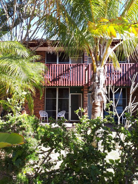Villa Eight - Renee 1