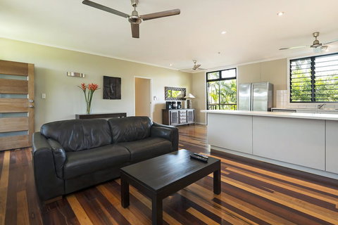 Villa Frangipani - Renee 2