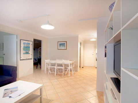Villa Manyana Unit 24 - Internet Find 1
