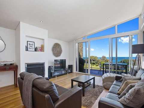 VILLA SARINA - Beautiful Villa In Skenes Creek - Renee 3