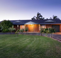 Vineyard Retreat Mildura - Internet Find