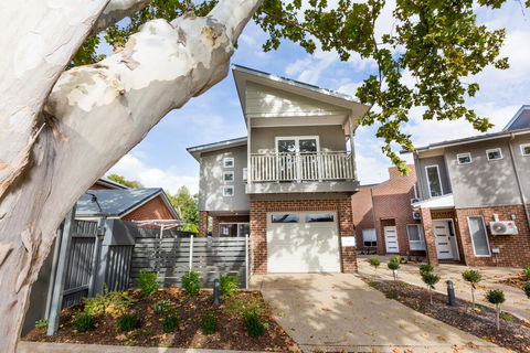 Wagga Apartments #5 - Internet Find 1