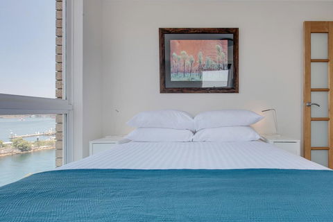 Wake Up To Sydney Harbour - Petrol Stations 2