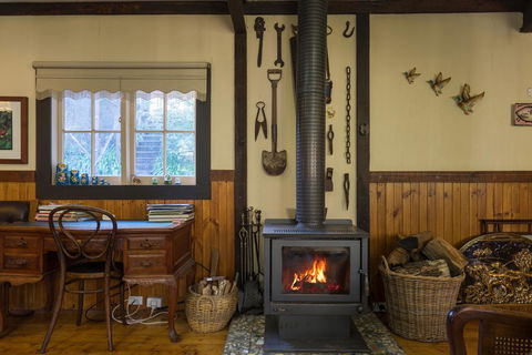 Walhalla Coach House - Internet Find 2