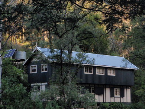 Walhalla Coach House - Internet Find 0