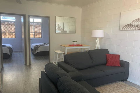 Walk To Lamberts Beach With Wi-fi And Netflix - Internet Find 2