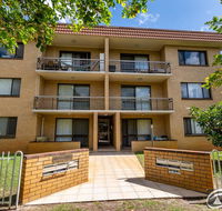 Walk to Surf Beach Club and Shops - Sands Court Boyd St Woorim - Internet Find