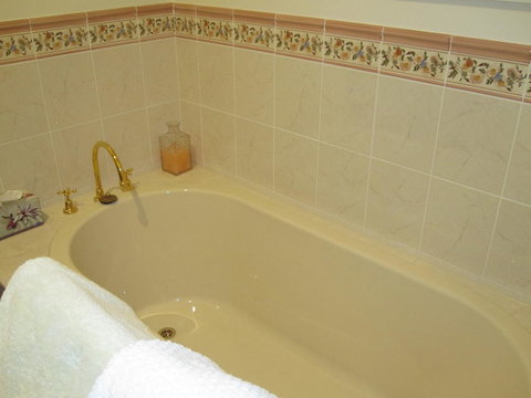 Walton House Bed & Breakfast - Internet Find 3