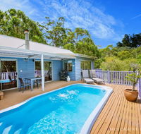 Wanjii II Pool  Spa Getaway - Internet Find