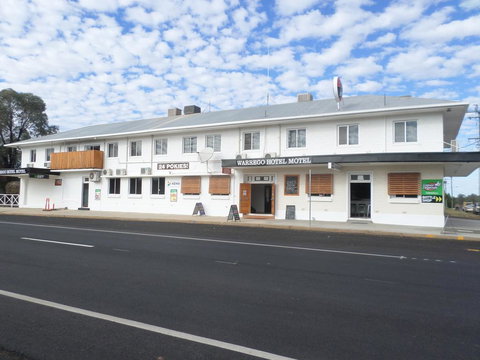 Warrego Hotel Motel Cunnamulla - Swimm 2