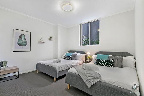 WARRICK FRAM 3 BEDS APT FREE PARKING WALK TO WESTFIELD CLOSE TO HOSPITAL NWF003 - Qld Realsetate 2