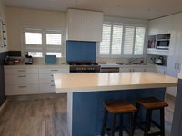 Waterfront 2 Bed Luxury Apartment in Corlette Port Stephens - Sleeps 4