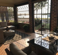 Waterfront Family House - Qld Realsetate