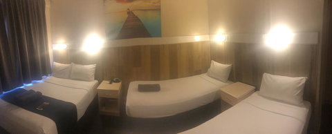 Wattle Tree Motel - Internet Find 1