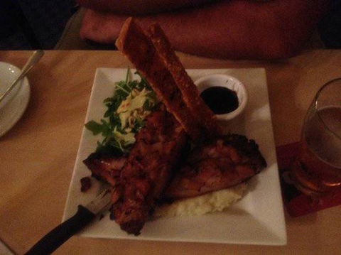 Howard Springs Tavern - Renee 1