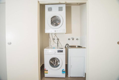 Wentworth Point 2Beds1Study2Bath Brand New APT - Internet Find 1