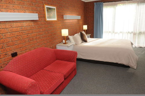 Whalers Rest Motor Inn - Renee 3