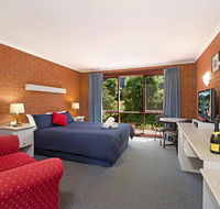 Whalers Rest Motor Inn - Renee