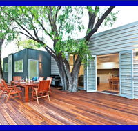 Whatmans Beach House - Renee