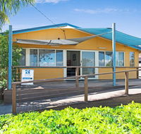 Wheelchair Friendly with water views - Welsby Pde Bongaree - Internet Find