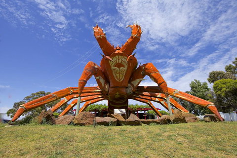 White Caps B&B Apartment - Renee 2