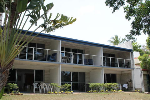 Whitehaven Beachfront Holiday Units - Internet Find 0