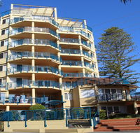 Whitesands G2 - Main Beach Location - Renee