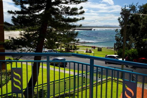 Whitesands, Unit 103, 38 North Street - Renee 1