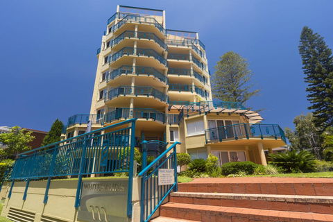 Whitesands, Unit 602, 34-38 North Street - Renee 1