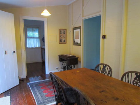 Whitsunday Cane Cutters Cottage - Internet Find 3