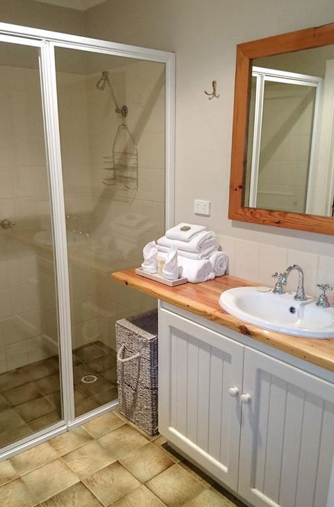 William Bay Cottages - Renee 3
