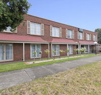 William Dutton Motel - Renee