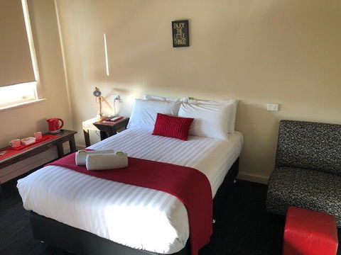 William Farrer Hotel - Internet Find 0