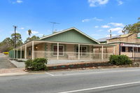 Business in Williamstown SA Renee Renee